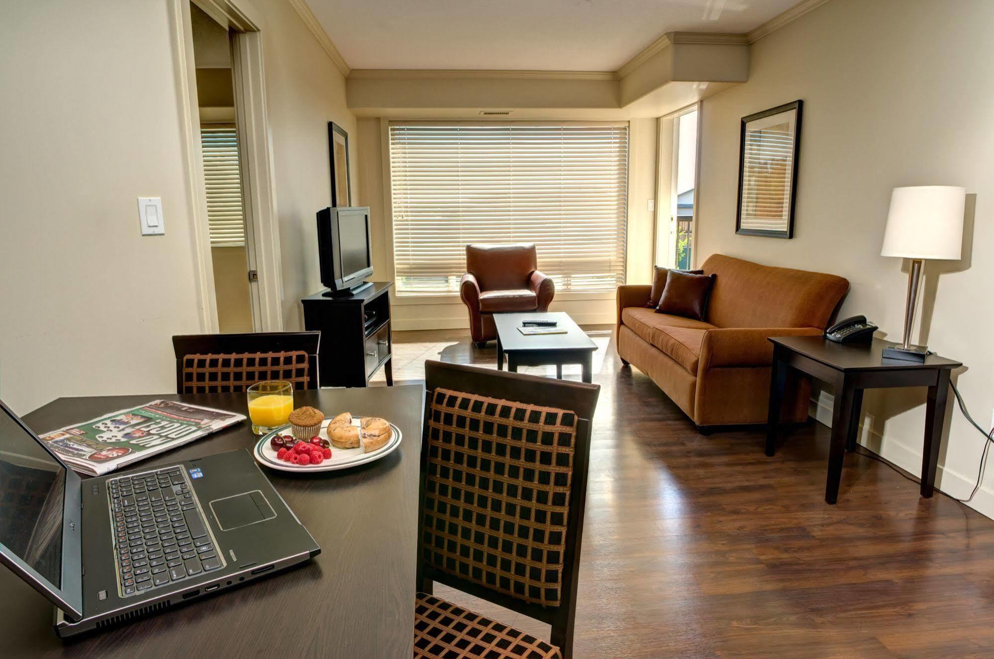 Clearwater Residence Hotel Timberlea Fort Mcmurray Pokoj fotografie